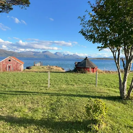 Kongeriket Slottnes * Tromsø